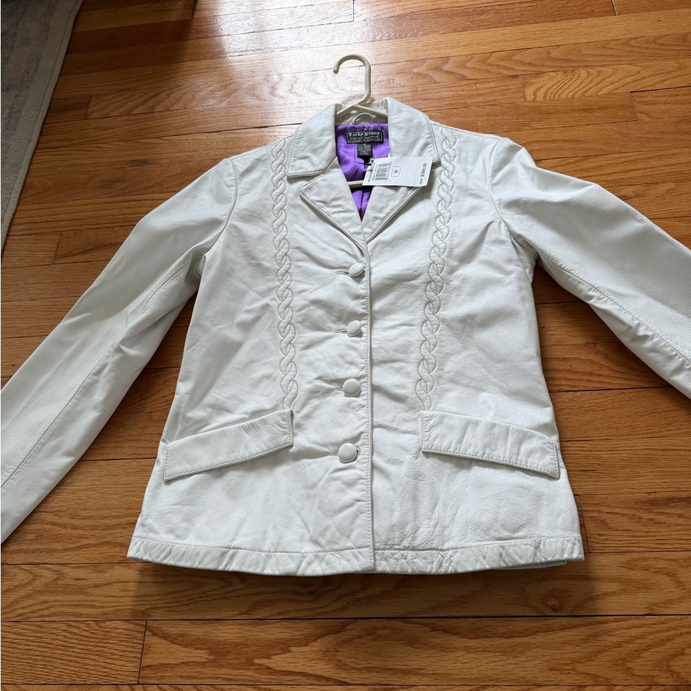 Western Inspired White Leather Jacket SZ M Xtra Buttons Incld By Lucky Vintage